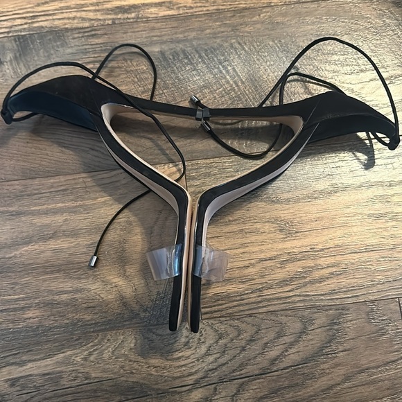 Schultz Suede Sandals * Black * Wrap-Around Straps size 10 - Picture 4 of 9